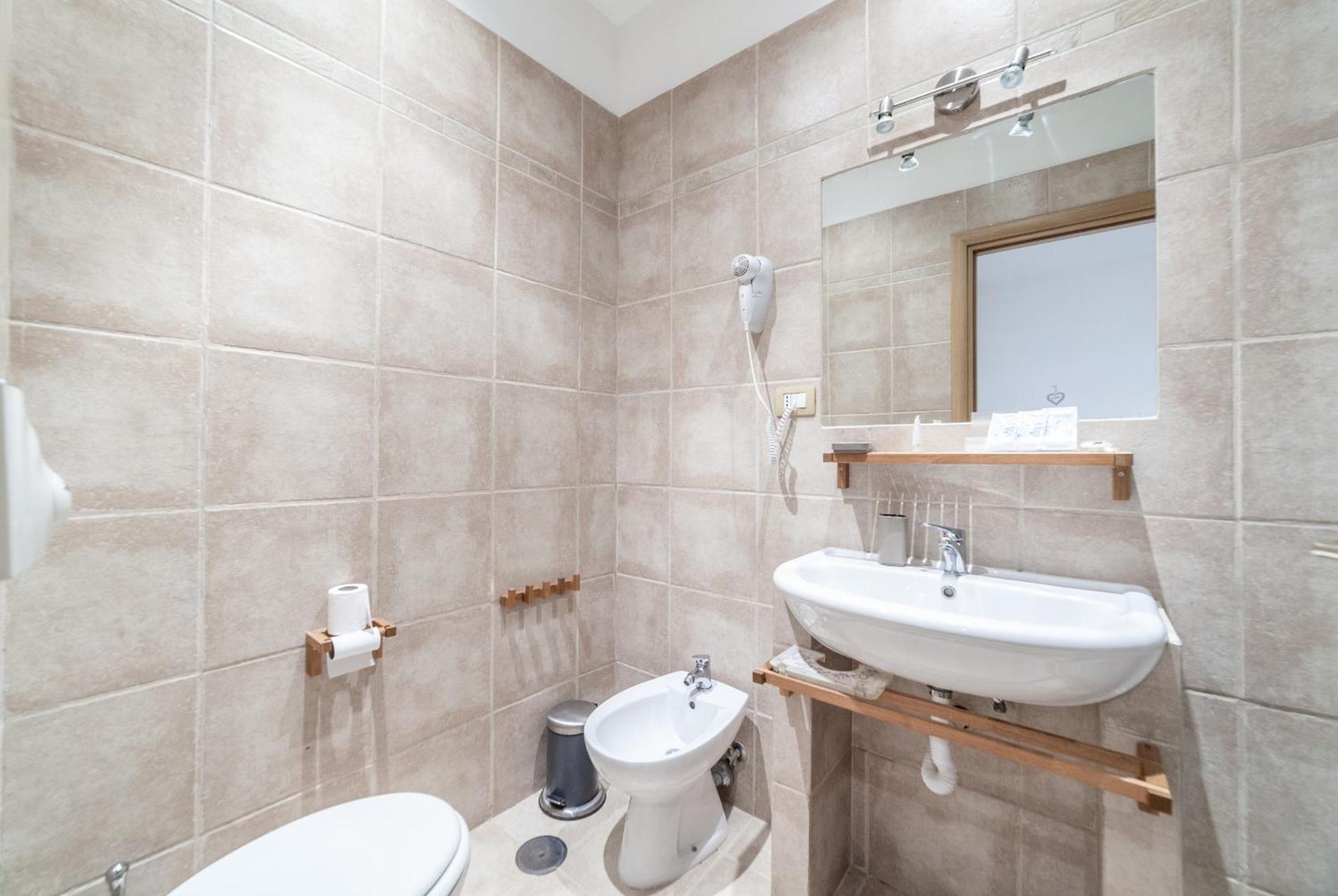 Ubaldi Luxury Rooms Рим Экстерьер фото