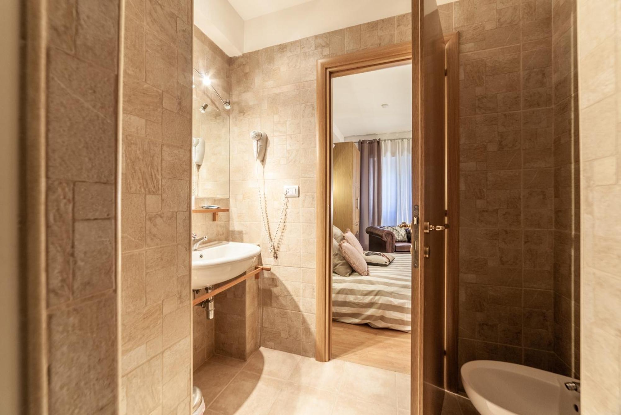 Ubaldi Luxury Rooms Рим Экстерьер фото